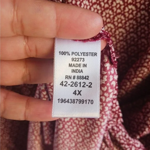 CATHERINES Button Up Blouse Womens 4X Red Geometric Georgette Tie 3/4 Sleeve - Picture 11 of 13